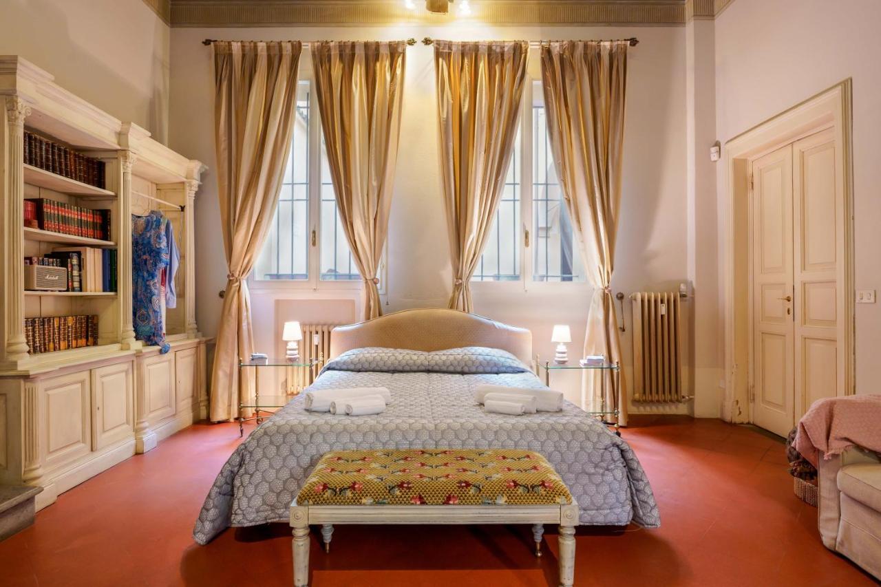 Suite Aldrovandi, With Private Garden ボローニャ エクステリア 写真